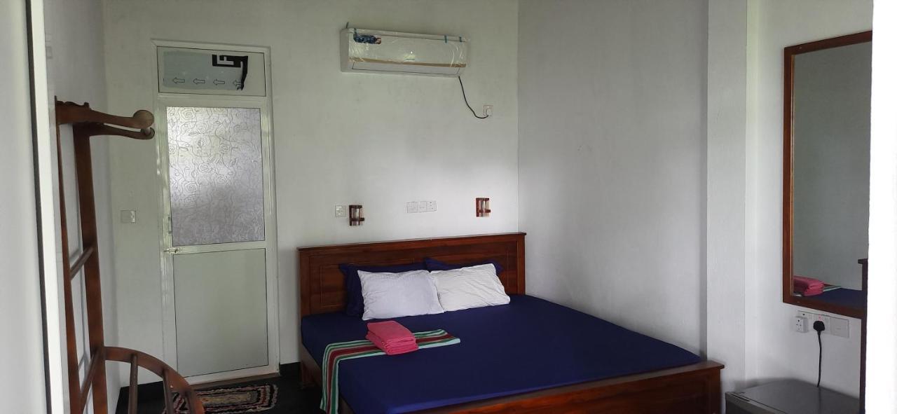 Tamarind Blue Hotell Tangalle Exteriör bild