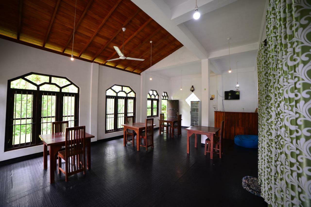 Tamarind Blue Hotell Tangalle Exteriör bild