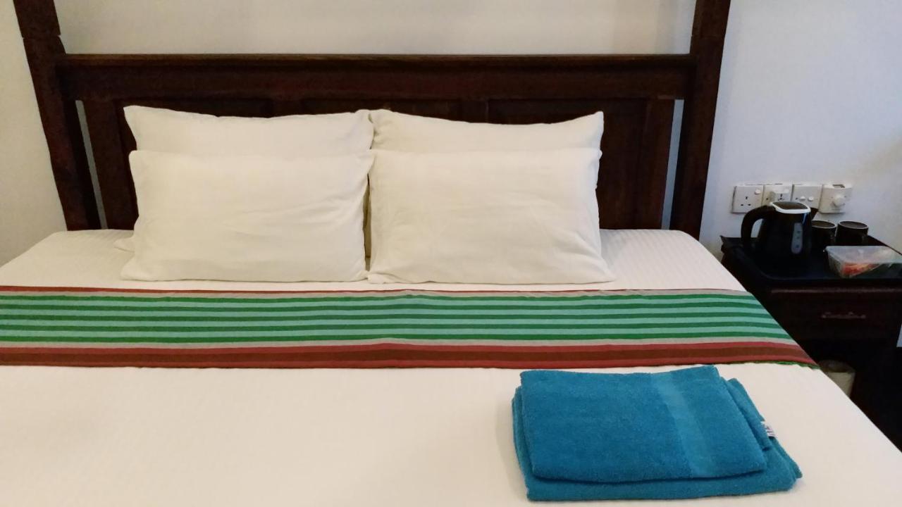 Tamarind Blue Hotell Tangalle Exteriör bild